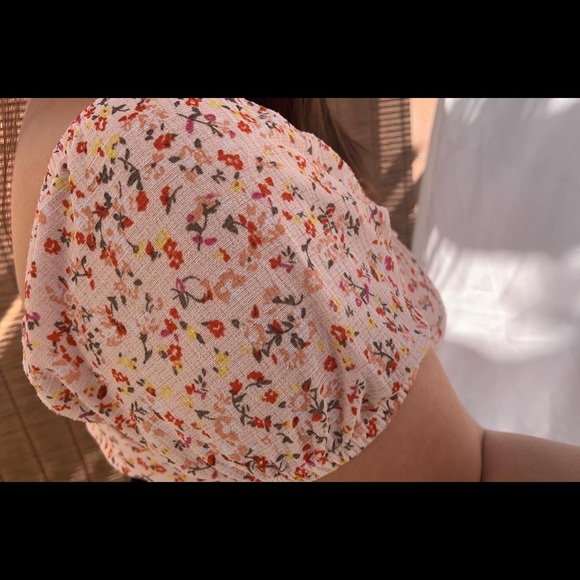 Strawberry Top - Picture 3 of 4